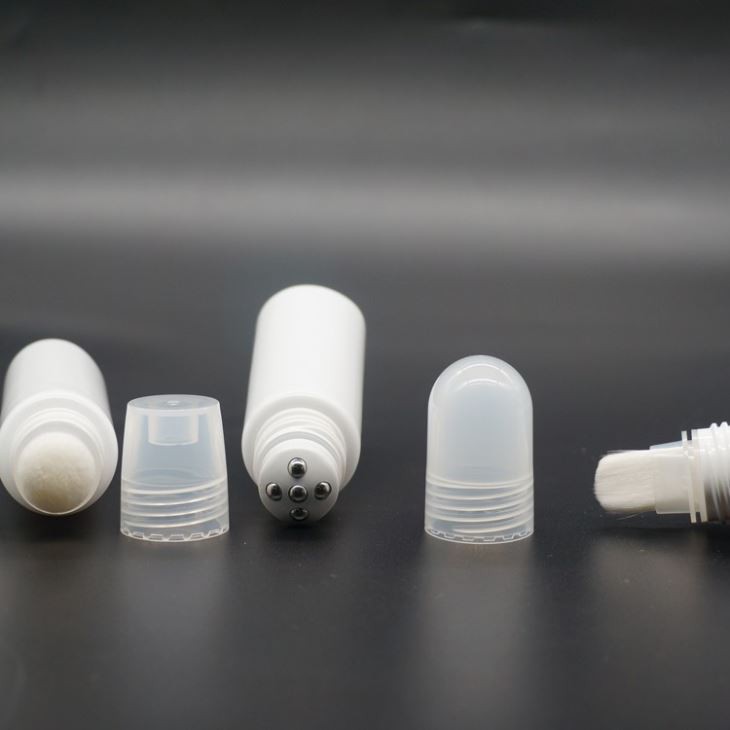 Sponge And Brush Head Plastic Tube